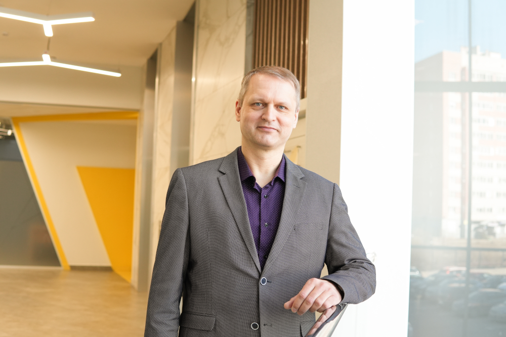 Рубрика: Карьера в «Макси».