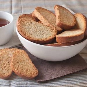 ПРЯНИКИ, СУХАРИ, СУШКИ, БАРАНКИ, СОЛОМКА